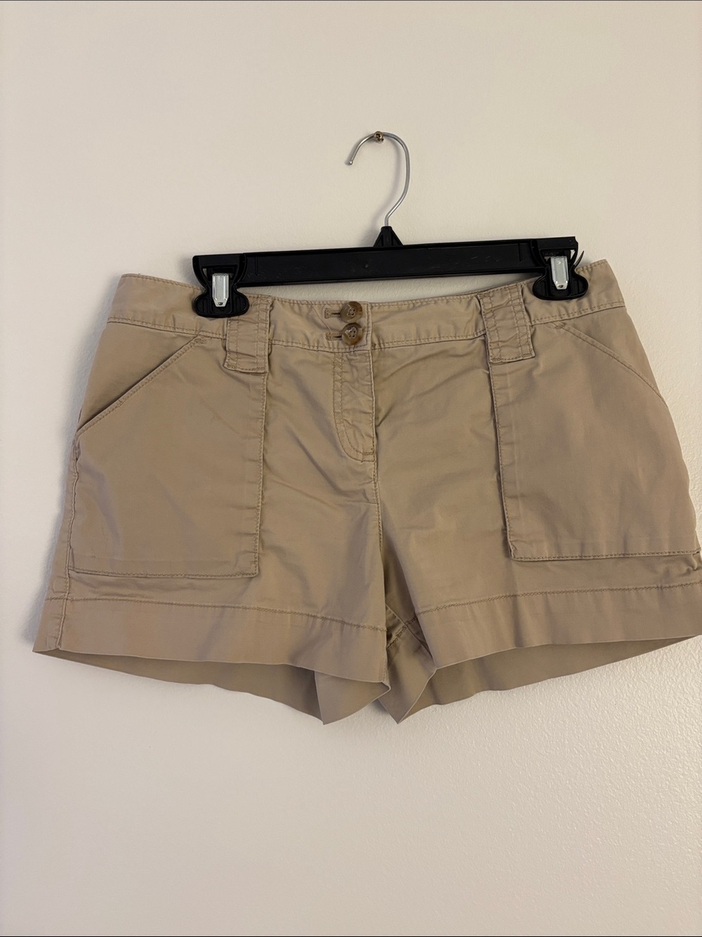 Old Navy Women's Khaki Shorts